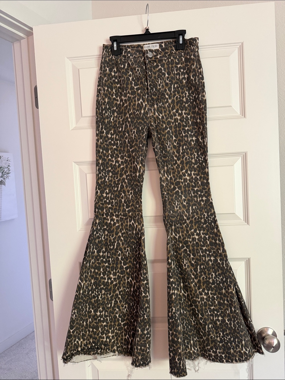 Flared Leopard Print Jeans in Brown
